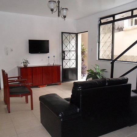 Hotel Miranelli บาร์บาเซนา ภายนอก รูปภาพ
