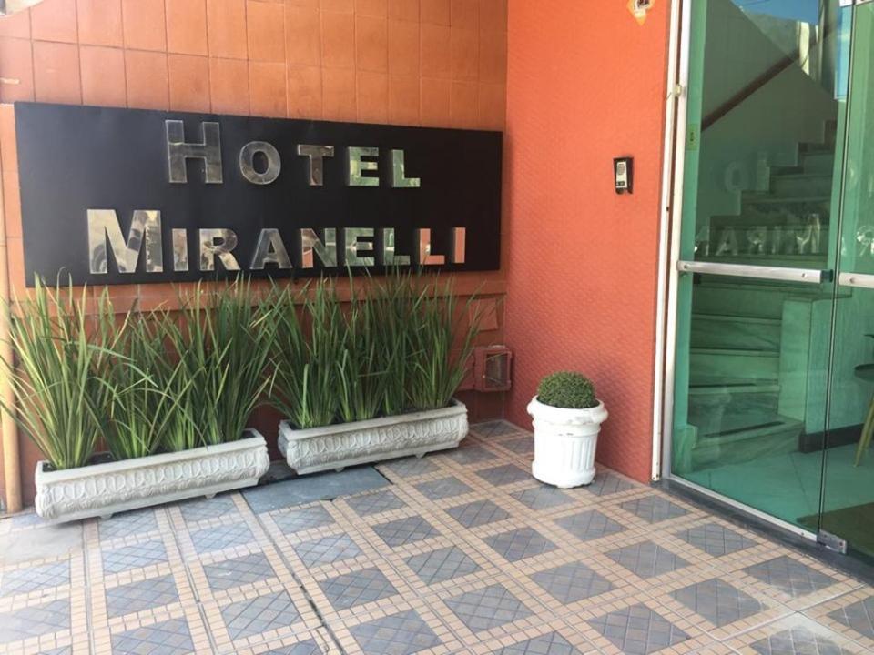 Hotel Miranelli บาร์บาเซนา ภายนอก รูปภาพ